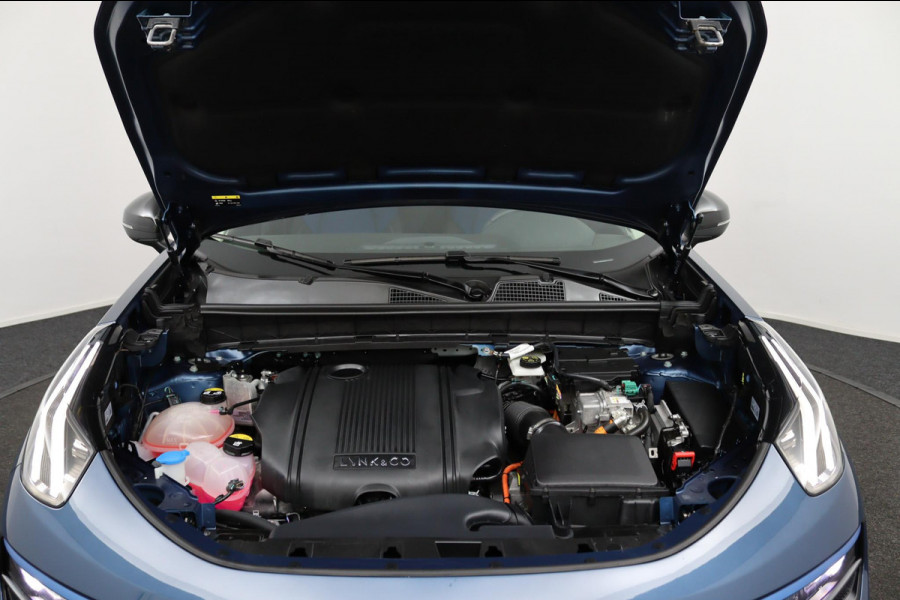 Lynk & Co 01 1.5*PLUG-IN*NAVI*PANO*CAM*ACC*CARPLAY*ECC*LED* Lynk & Co 01 1.5*PLUG-IN*NAVI*PANO*CAM*ACC*CARPLAY*ECC*LED*