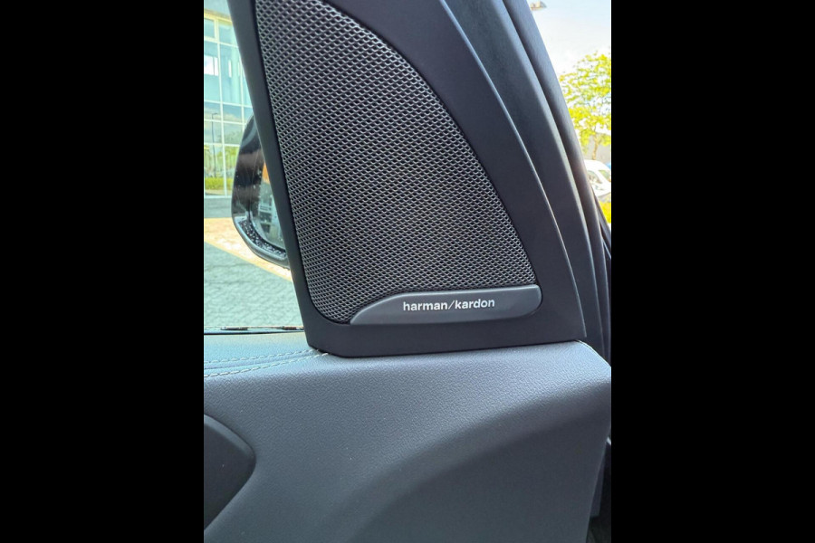 BMW X5 xDrive50e| M PACK PRO| Carbon zwart|22inch performance velg.