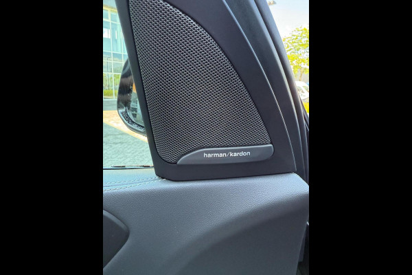 BMW X5 xDrive50e| M PACK PRO| Carbon zwart|22inch performance velg.