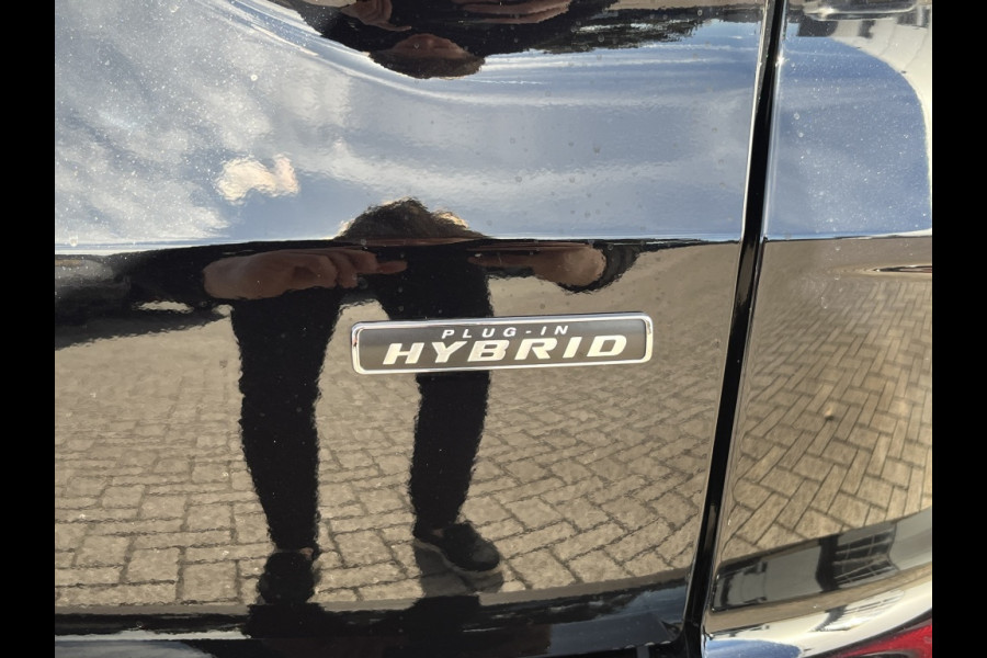 Ford Kuga 2.5 PHEV ST-Line X TECHPACK! WINTERPACK! 20INCH! Ford Kuga 2.5 PHEV ST-Line X TECHPACK! WINTERPACK! 20INCH!