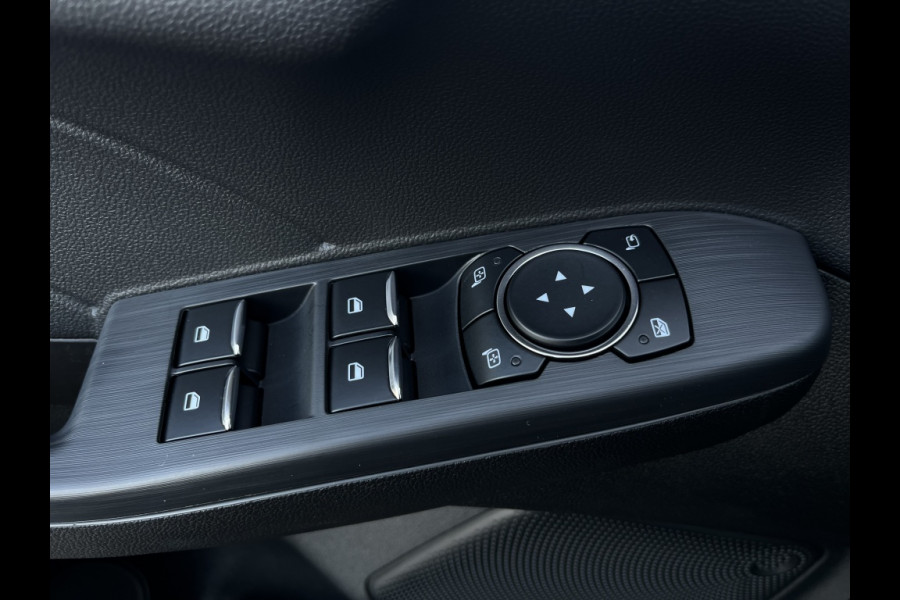 Ford Kuga 2.5 PHEV ST-Line X TECHPACK! WINTERPACK! 20INCH! Ford Kuga 2.5 PHEV ST-Line X TECHPACK! WINTERPACK! 20INCH!