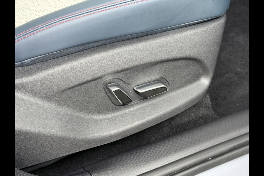 BYD ATTO 3 Comfort 60 kWh FABR. GARANTIE T/M 2029 | AANDRIJFLIJN EN ACCU ZELFS T/M 2031| PANO | STOELVERW.| BYD ATTO 3 Comfort 60 kWh FABR. GARANTIE T/M 2029 | AANDRIJFLIJN EN ACCU ZELFS T/M 2031| PANO | STOELVERW.|