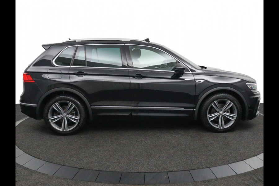 Volkswagen Tiguan 1.5 TSI Business R-LINE*CAM*ACC*HAAK*CARPLAY*NAVI*