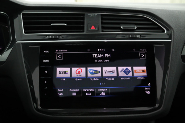 Volkswagen Tiguan 1.5 TSI Business R-LINE*CAM*ACC*HAAK*CARPLAY*NAVI*