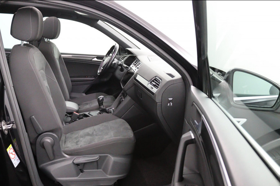 Volkswagen Tiguan 1.5 TSI Business R-LINE*CAM*ACC*HAAK*CARPLAY*NAVI*