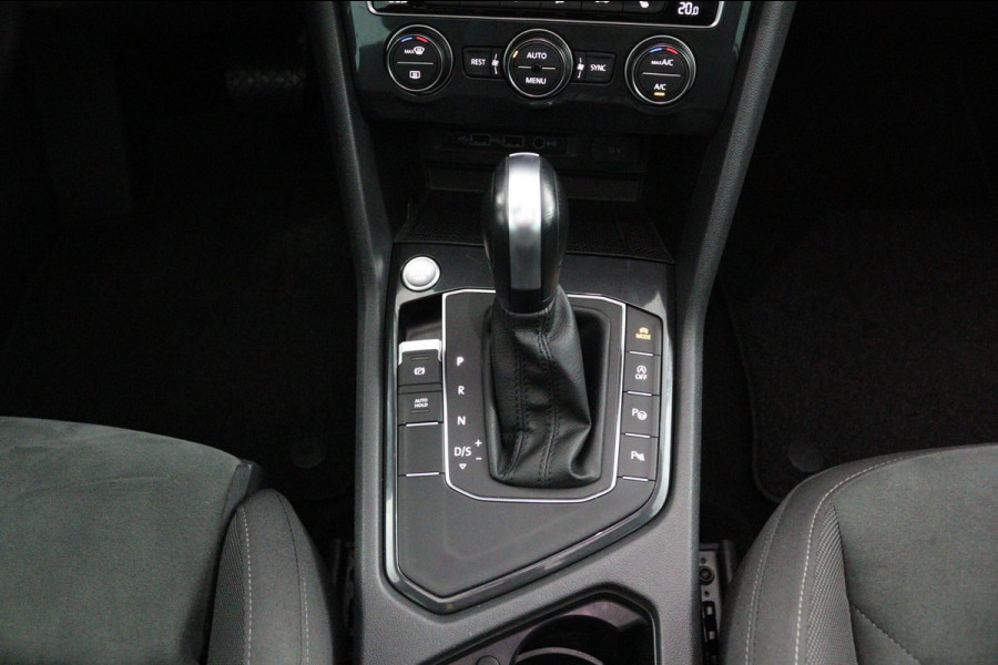 Volkswagen Tiguan 1.5 TSI Business R-LINE*CAM*ACC*HAAK*CARPLAY*NAVI*