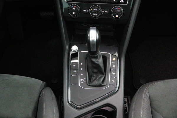 Volkswagen Tiguan 1.5 TSI Business R-LINE*CAM*ACC*HAAK*CARPLAY*NAVI*