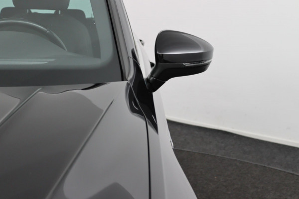 Volkswagen Tiguan 1.5 TSI Business R-LINE*CAM*ACC*HAAK*CARPLAY*NAVI*