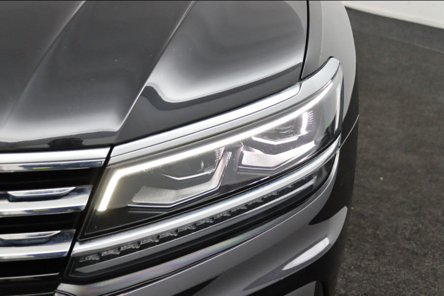 Volkswagen Tiguan 1.5 TSI Business R-LINE*CAM*ACC*HAAK*CARPLAY*NAVI*