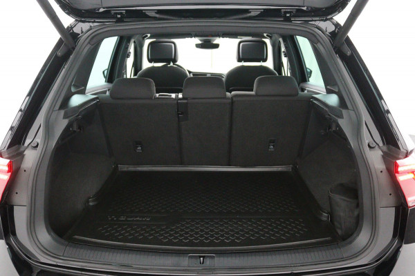 Volkswagen Tiguan 1.5 TSI Business R-LINE*CAM*ACC*HAAK*CARPLAY*NAVI*
