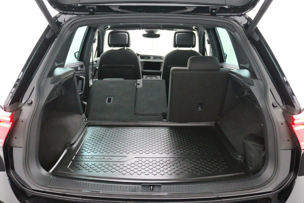 Volkswagen Tiguan 1.5 TSI Business R-LINE*CAM*ACC*HAAK*CARPLAY*NAVI*