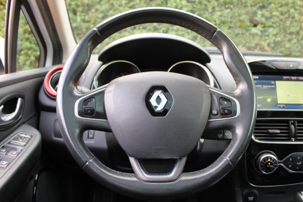 Renault Clio Estate 1.2 TCe Intens Automaat Allseason Panodak Trekhaak Camera !!NIEUWBINNEN!!