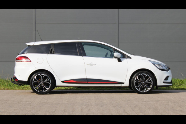 Renault Clio Estate 1.2 TCe Intens Automaat Allseason Panodak Trekhaak Camera !!NIEUWBINNEN!!