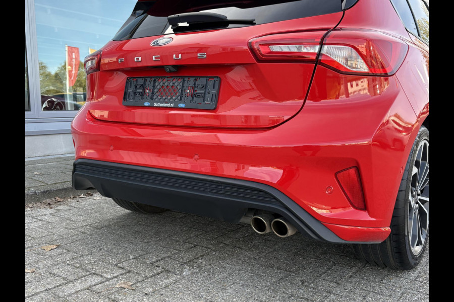 Ford Focus 1.5 EcoBoost ST Line Business 150pk | Panoramadak | Winterpack | Heads up Display | 18 inch Licht metaal Ford Focus 1.5 EcoBoost ST Line Business 150pk | Panoramadak | Winterpack | Heads up Display | 18 inch Licht metaal