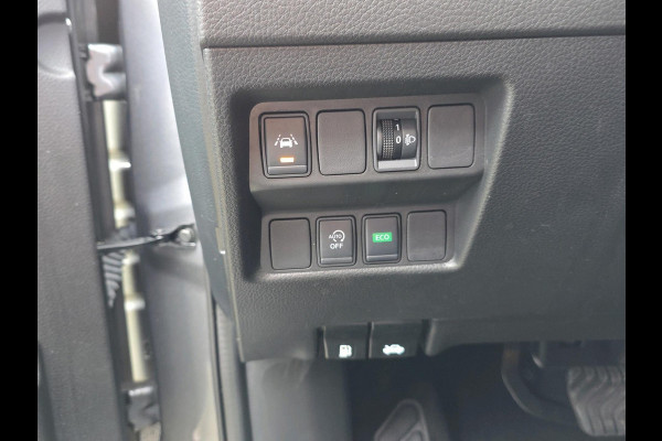 Nissan QASHQAI 1.3 DIG-T N-Connecta | automaat | 160PK | navigatie | stoelverwarming | Trekhaak | Cruise control |