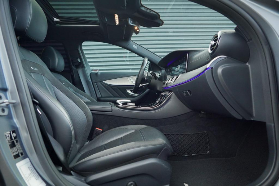 Mercedes-Benz E-Klasse Estate AMG 53 4MATIC / Magno / Schuifdak / Burmester / Trekhaak / Stoelverwarming&ventilatie Mercedes-Benz E-Klasse Estate AMG 53 4MATIC / Magno / Schuifdak / Burmester / Trekhaak / Stoelverwarming&ventilatie