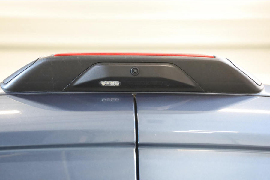 Ford Transit 350 2.0 TDCI L3/H2 AUTOMAAT 170PK CAMERA DRIVER ASS CLIMA CRUISE CONTROL ZEER VOL UITGERUST LEASE V/A €179,- p.m. Ford Transit 350 2.0 TDCI L3/H2 AUTOMAAT 170PK CAMERA DRIVER ASS CLIMA CRUISE CONTROL ZEER VOL UITGERUST LEASE V/A €179,- p.m.