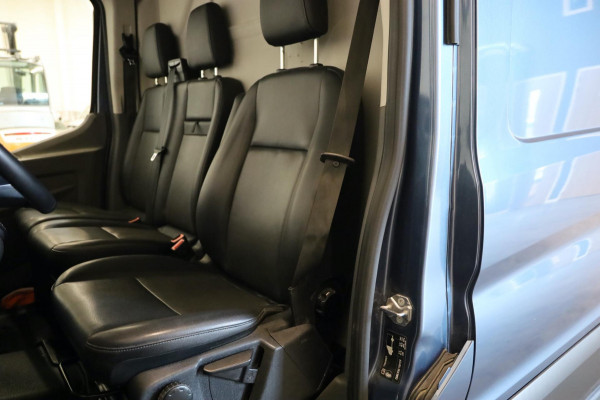 Ford Transit 350 2.0 TDCI L3/H2 AUTOMAAT 170PK CAMERA DRIVER ASS CLIMA CRUISE CONTROL ZEER VOL UITGERUST LEASE V/A €179,- p.m. Ford Transit 350 2.0 TDCI L3/H2 AUTOMAAT 170PK CAMERA DRIVER ASS CLIMA CRUISE CONTROL ZEER VOL UITGERUST LEASE V/A €179,- p.m.