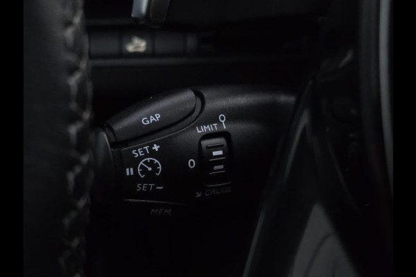 Peugeot 3008 1.2 PureTech Allure |PANO|STOELVER.|TREKHAAK