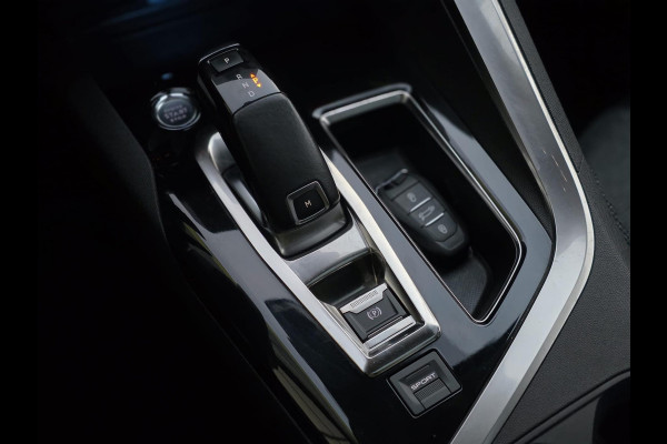 Peugeot 3008 1.2 PureTech Allure |PANO|STOELVER.|TREKHAAK