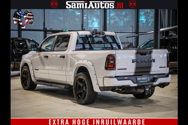 Dodge Ram 1500 GEEN MEERPRIJS | ALL IN | HELLCAT WHEELS | WIDE BODY | Laramie Night | 420Pk 636 Nn | Extra Groot Scherm + Passagiers Scher Comfortabele Dubbele Cabine met Royale 5 Zitplaatsen | Nu Leverbaar uit Voorraad | Voorraad Nr 2223 - 5047 Dodge Ram 1500 GEEN MEERPRIJS | ALL IN | HELLCAT WHEELS | WIDE BODY | Laramie Night | 420Pk 636 Nn | Extra Groot Scherm + Passagiers Scher Comfortabele Dubbele Cabine met Royale 5 Zitplaatsen | Nu Leverbaar uit Voorraad | Voorraad Nr 2223 - 5047