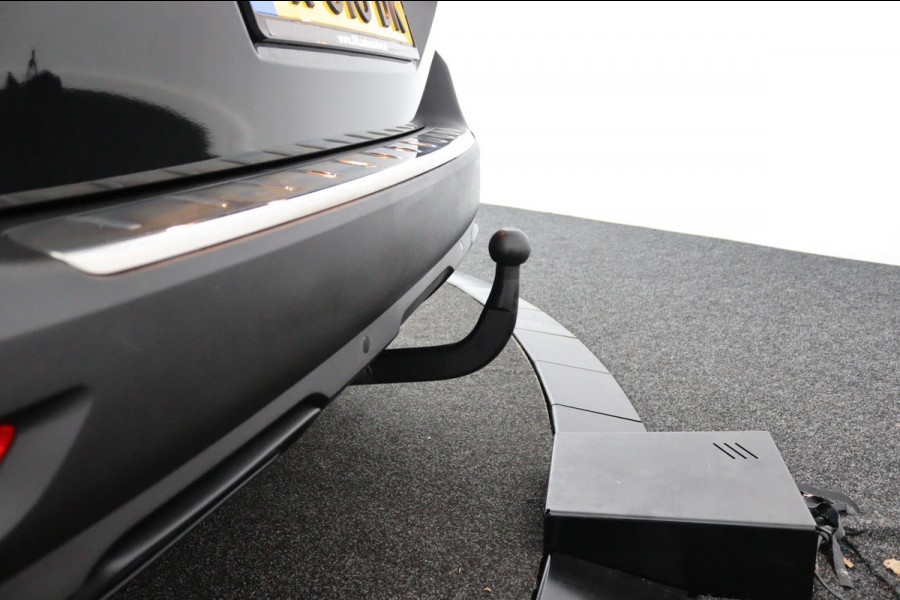 Peugeot 5008 1.2 *130PK*NAVI*CAM*HAAK*CRUISE*ECC*CARPLAY*7PERS.