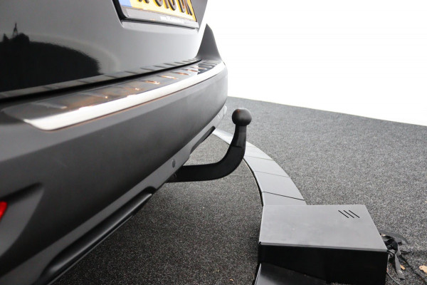 Peugeot 5008 1.2 *130PK*NAVI*CAM*HAAK*CRUISE*ECC*CARPLAY*7PERS.