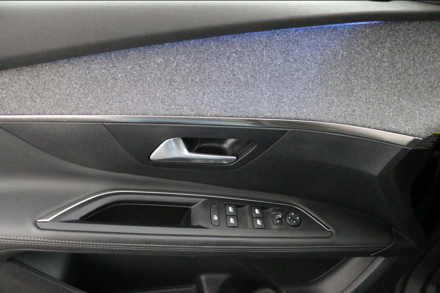 Peugeot 5008 1.2 *130PK*NAVI*CAM*HAAK*CRUISE*ECC*CARPLAY*7PERS.