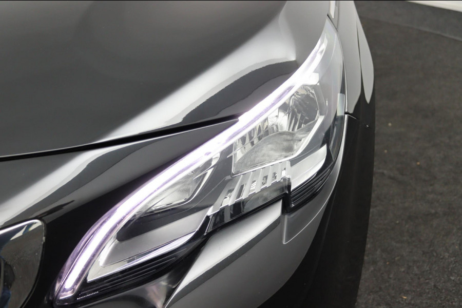 Peugeot 5008 1.2 *130PK*NAVI*CAM*HAAK*CRUISE*ECC*CARPLAY*7PERS.