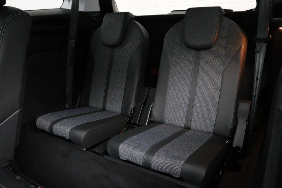 Peugeot 5008 1.2 *130PK*NAVI*CAM*HAAK*CRUISE*ECC*CARPLAY*7PERS.