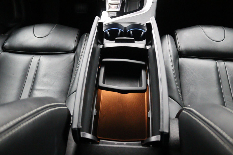 Peugeot 5008 1.2 *130PK*NAVI*CAM*HAAK*CRUISE*ECC*CARPLAY*7PERS.