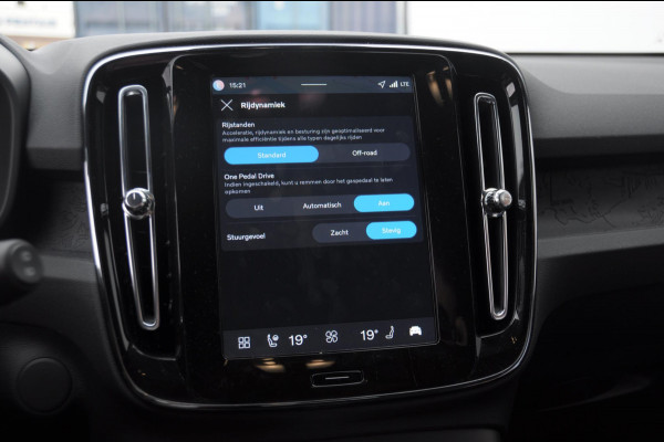 Volvo EX40 Single Motor Extended Range Business Ed. 82 kWh Volvo EX40 Single Motor Extended Range Business Ed. 82 kWh