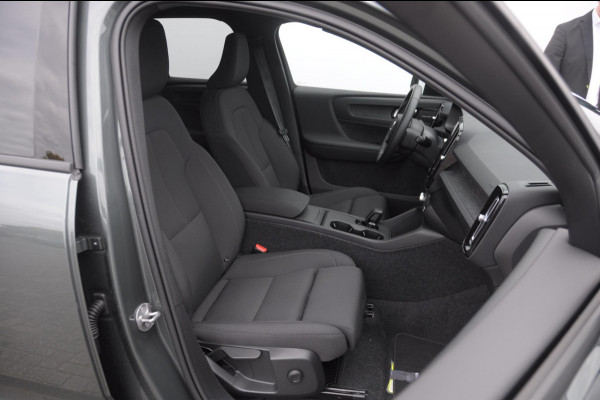 Volvo EX40 Single Motor Extended Range Business Ed. 82 kWh Volvo EX40 Single Motor Extended Range Business Ed. 82 kWh