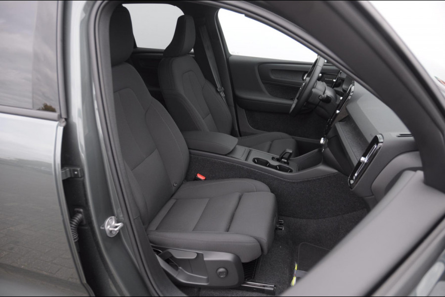 Volvo EX40 Single Motor Extended Range Business Ed. 82 kWh Volvo EX40 Single Motor Extended Range Business Ed. 82 kWh