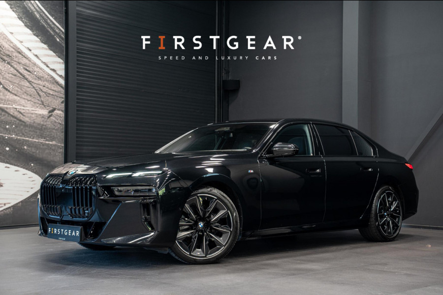 BMW 7 Serie 740d xDrive *M-Sport Pro / Bowers & Wilkins / Panorama / HUD / Surround View / Standverwarming*