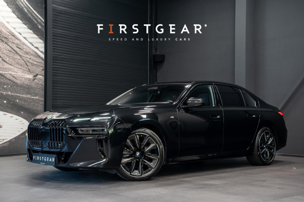 BMW 7 Serie 740d xDrive *M-Sport Pro / Bowers & Wilkins / Panorama / HUD / Surround View / Standverwarming*