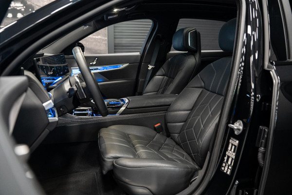 BMW 7 Serie 740d xDrive *M-Sport Pro / Bowers & Wilkins / Panorama / HUD / Surround View / Standverwarming*