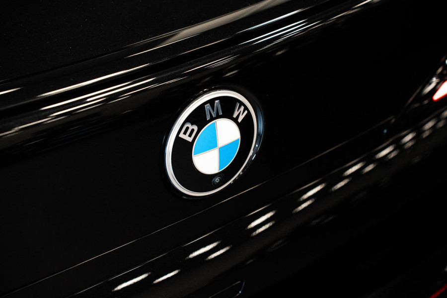 BMW 7 Serie 740d xDrive *M-Sport Pro / Bowers & Wilkins / Panorama / HUD / Surround View / Standverwarming*