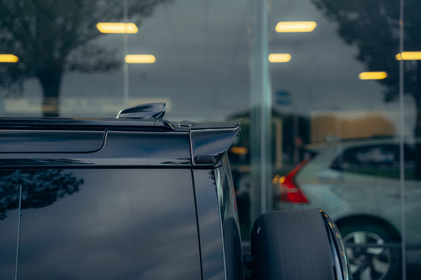 Land Rover Defender 110 2.0 P300e 110 X-Dynamic HSE ** URBAN ** 22inch ** Towing ** Cold Climate ** Dakspoiler ** Side Vents