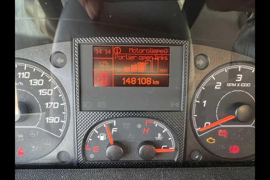 Opel Movano 2.2D 140 L2H2 3.5t Opel Movano 2.2D 140 L2H2 3.5t