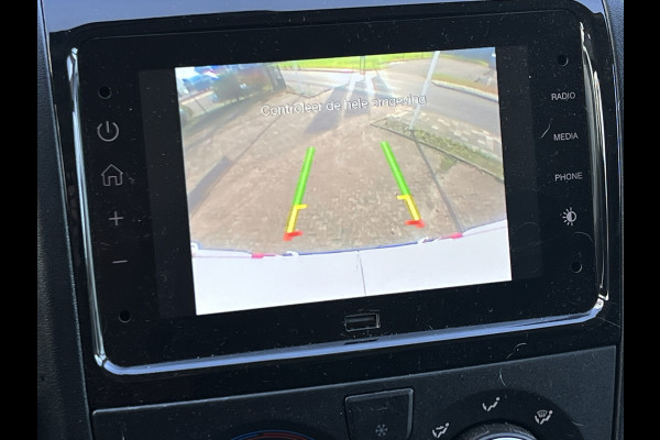 Opel Movano 2.2D 140 L2H2 3.5t Opel Movano 2.2D 140 L2H2 3.5t