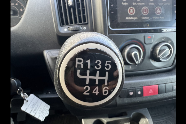 Opel Movano 2.2D 140 L2H2 3.5t Opel Movano 2.2D 140 L2H2 3.5t