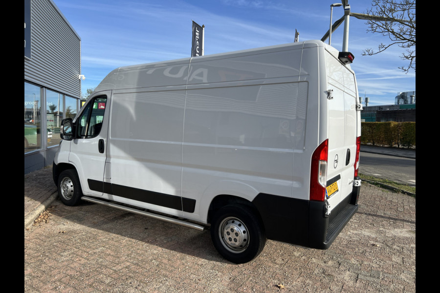 Opel Movano 2.2D 140 L2H2 3.5t Opel Movano 2.2D 140 L2H2 3.5t