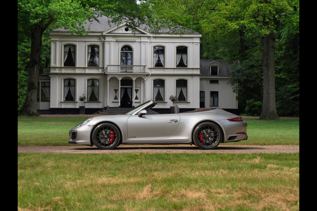 Porsche 911 Cabrio 991-2 Carrera GTS | Adapt. sportstoelen | SportDesign | Stoelventilatie | Bose Porsche 911 Cabrio 991-2 Carrera GTS | Adapt. sportstoelen | SportDesign | Stoelventilatie | Bose