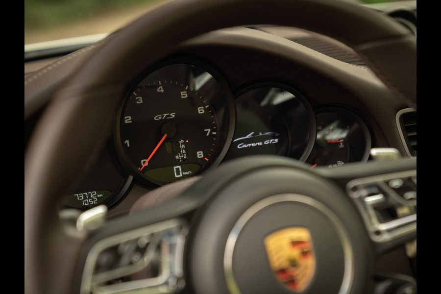 Porsche 911 Cabrio 991-2 Carrera GTS | Adapt. sportstoelen | SportDesign | Stoelventilatie | Bose Porsche 911 Cabrio 991-2 Carrera GTS | Adapt. sportstoelen | SportDesign | Stoelventilatie | Bose