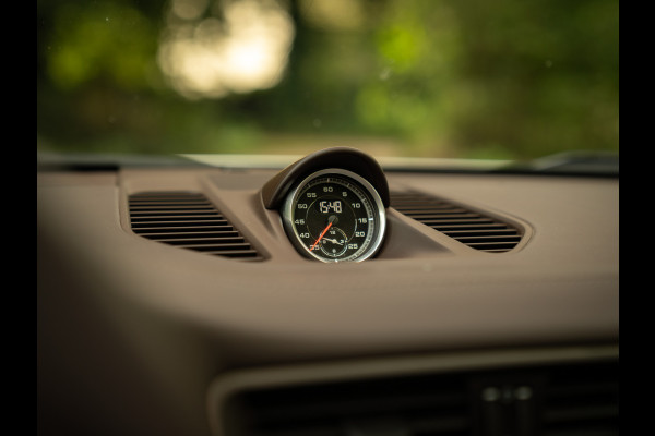 Porsche 911 Cabrio 991-2 Carrera GTS | Adapt. sportstoelen | SportDesign | Stoelventilatie | Bose Porsche 911 Cabrio 991-2 Carrera GTS | Adapt. sportstoelen | SportDesign | Stoelventilatie | Bose