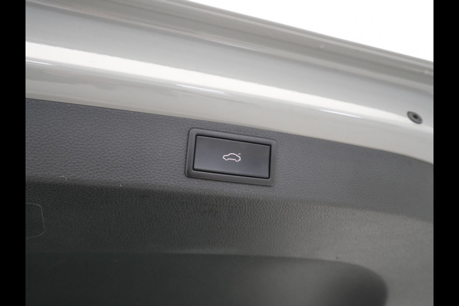 Škoda Karoq 1.5 TSI ACT 150pk DSG Sportline Business Navigatie Camera Acc Stoelverwarming 17