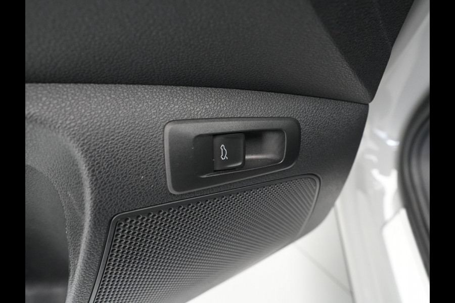 Škoda Karoq 1.5 TSI ACT 150pk DSG Sportline Business Navigatie Camera Acc Stoelverwarming 17