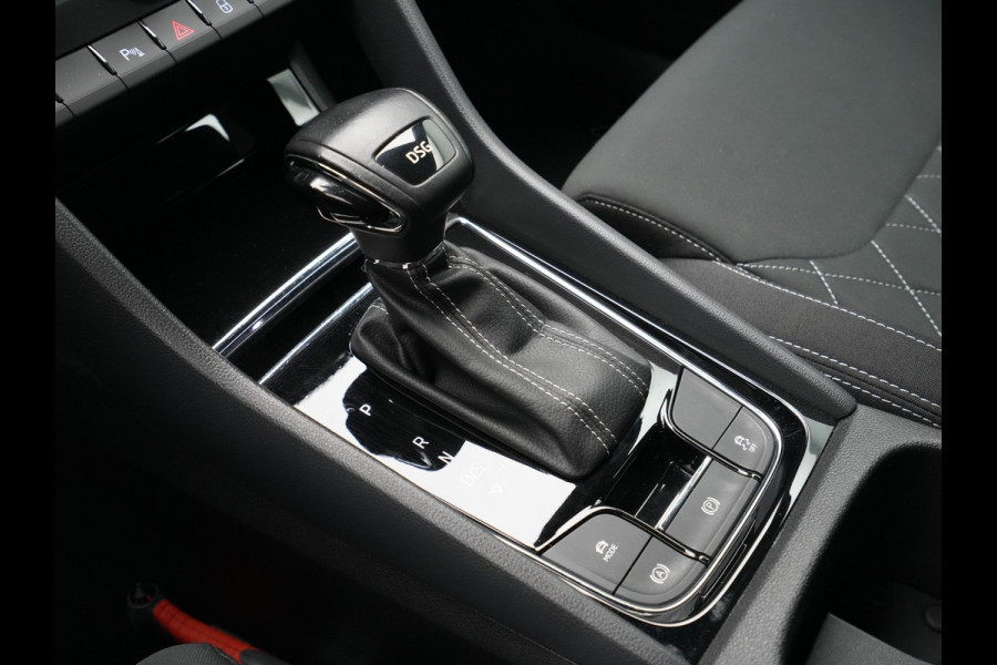 Škoda Karoq 1.5 TSI ACT 150pk DSG Sportline Business Navigatie Camera Acc Stoelverwarming 17