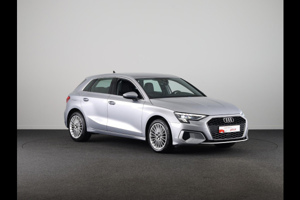 Audi A3 Sportback 30 TFSI Business edition 110pk S-tronic | Navigatie | Parkeersensoren | Led koplampen | Lichtmetalen velgen Audi A3 Sportback 30 TFSI Business edition 110pk S-tronic | Navigatie | Parkeersensoren | Led koplampen | Lichtmetalen velgen